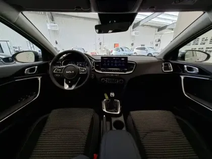 Photo 14 Kia Ceed  SW 1.5 T-GDi 140 ch BVM6