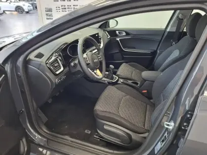 Photo 8 Kia Ceed  SW 1.5 T-GDi 140 ch BVM6