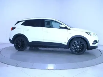 Photo 6 Opel Grandland X  Hybrid4 300 ch AWD BVA8
