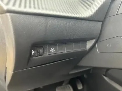 Photo 88 Peugeot 208  Electrique 50 kWh 136ch