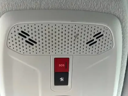 Photo 93 Peugeot 208  Electrique 50 kWh 136ch