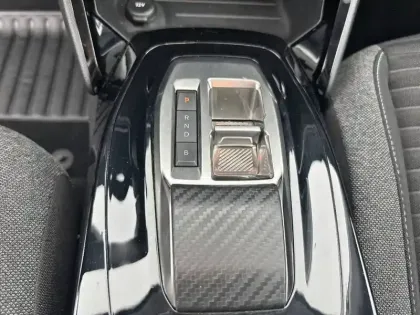 Photo 81 Peugeot 208  Electrique 50 kWh 136ch