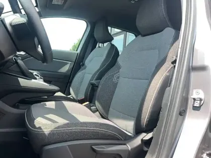 Photo 13 Renault Symbioz  E-Tech full hybrid 145