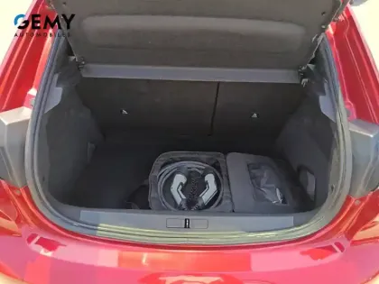 Photo 5 Peugeot 208  Electrique 50 kWh 136ch