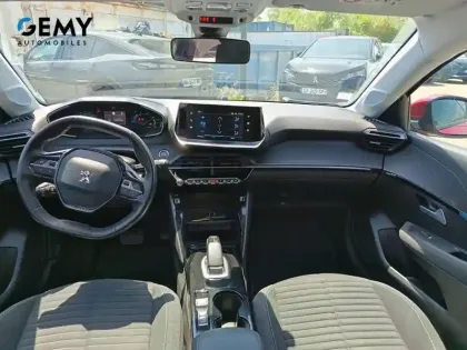 Photo 7 Peugeot 208  Electrique 50 kWh 136ch