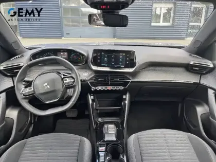 Photo 7 Peugeot 2008  Electrique 136 ch