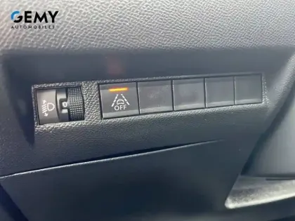 Photo 12 Peugeot 2008  Electrique 136 ch