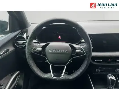 Photo 11 Skoda Fabia  1.5 TSI 150 ch EVO 2 DSG7