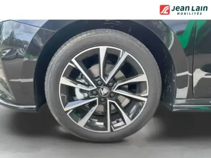 Photo 8 Skoda Fabia  1.5 TSI 150 ch EVO 2 DSG7