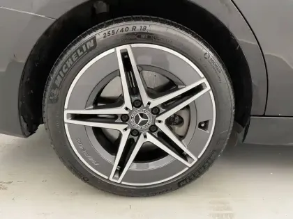 Photo 18 Mercedes Classe C  300 e 9G-Tronic e-Hybrid EQ