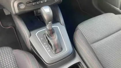 Photo 9 Ford Focus  1.0 EcoBoost 155 S&S mHEV Powershift