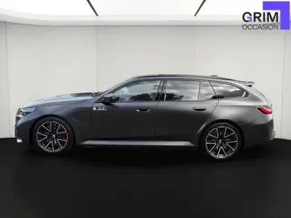 Photo 19 BMW Serie 5 M5 Touring PHEV 727 ch BVA8