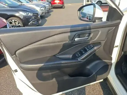 Photo 16 Nissan Qashqai  Mild Hybrid 158 ch Xtronic