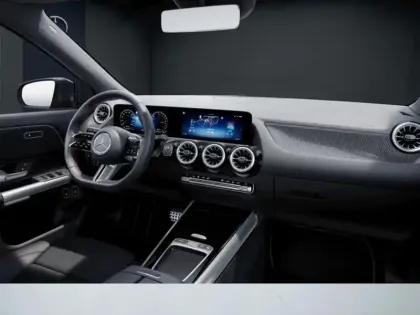 Photo 8 Mercedes GLA 250 e Hybrid EQ AMG Line
