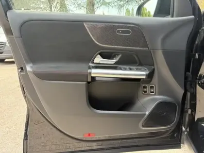 Photo 35 Mercedes GLA 250 e Hybrid EQ AMG Line