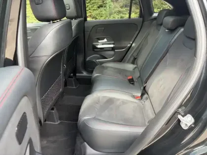 Photo 33 Mercedes GLA 250 e Hybrid EQ AMG Line