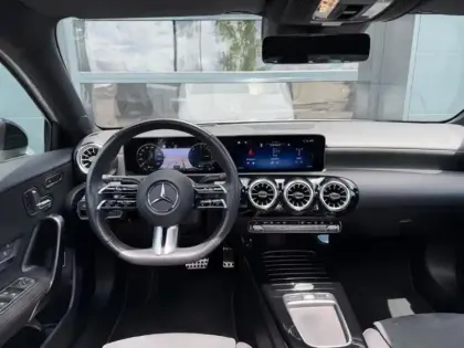 Photo 31 Mercedes Classe A 250 e Hybrid EQ AMG Line