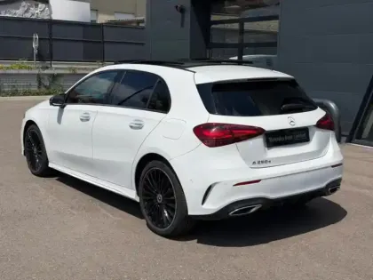 Photo 23 Mercedes Classe A 250 e Hybrid EQ AMG Line