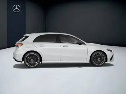 Photo 17 Mercedes Classe A 250 e Hybrid EQ AMG Line