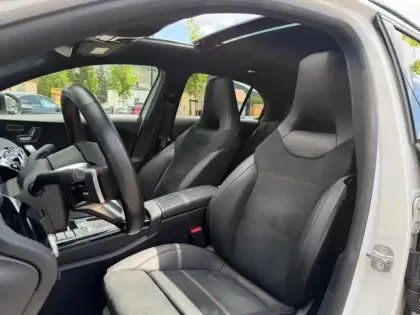 Photo 35 Mercedes Classe A 250 e Hybrid EQ AMG Line