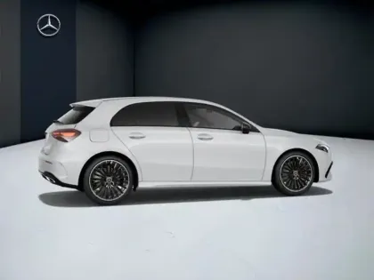 Photo 18 Mercedes Classe A 250 e Hybrid EQ AMG Line