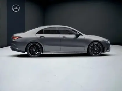 Photo 17 Mercedes CLA  200 d Coupé AMG Line