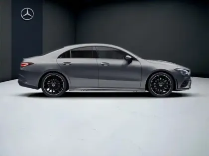 Photo 5 Mercedes CLA  200 d Coupé AMG Line