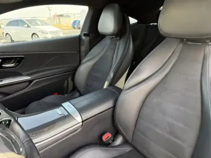 Photo 13 Mercedes CLE  300 4MATIC AMG Line Coupé