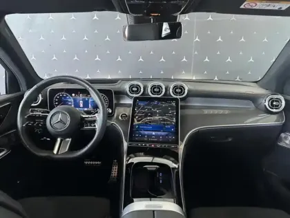Photo 37 Mercedes GLC  300 e  Hybrid EQ 4MATIC AM