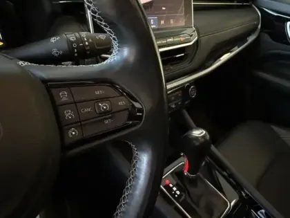Photo 19 Jeep Compass Limited FWD