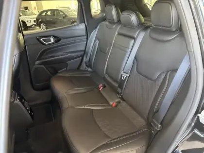 Photo 15 Jeep Compass Limited FWD