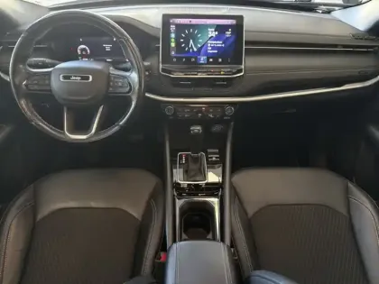 Photo 10 Jeep Compass Limited FWD