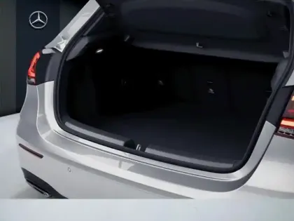 Photo 8 Mercedes Classe A 200 AMG Line