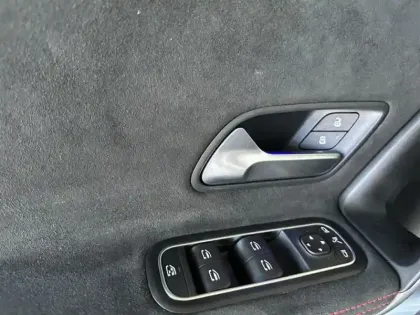 Photo 46 Mercedes Classe A 200 AMG Line