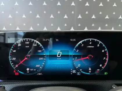 Photo 49 Mercedes Classe A 200 AMG Line