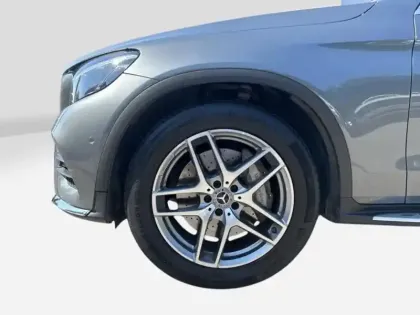 Photo 8 Mercedes GLC  250 d 4MATIC SUV Sportline