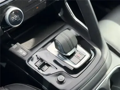 Photo 41 Jaguar E-Pace 2.0 P200 CH FLEXFUEL MHEV AWD BVA