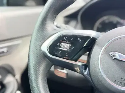 Photo 35 Jaguar E-Pace 2.0 P200 CH FLEXFUEL MHEV AWD BVA
