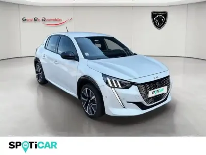 Photo 7 Peugeot 208  e- 136ch GT