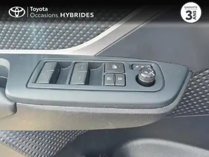 Photo 13 Toyota C-HR  122h Dynamic Business 2WD E-CVT + Programme Beyond Zero Academy MY22
