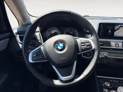 Photo 11 BMW Serie 2 Série 2 ActiveTourer 225xeA 224ch Luxury