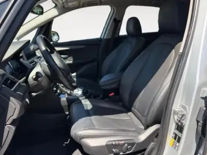 Photo 8 BMW Serie 2 Série 2 ActiveTourer 225xeA 224ch Luxury