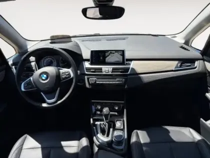 Photo 9 BMW Serie 2 Série 2 ActiveTourer 225xeA 224ch Luxury