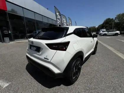 Photo 10 Nissan Juke  1.6 Hybrid 143ch N-Connecta 2023