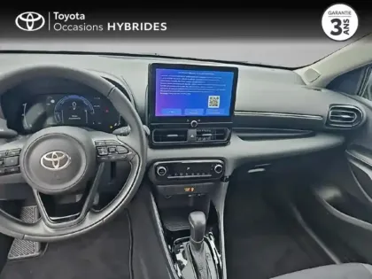 Photo 7 Toyota Yaris  116h Design 5p MC24