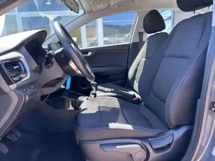 Photo 10 Kia Rio  1.0 T-GDI 100ch Active