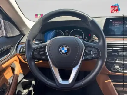Photo 11 BMW Serie 5 Série 5 530iA xDrive 252ch Luxury Euro6d-T