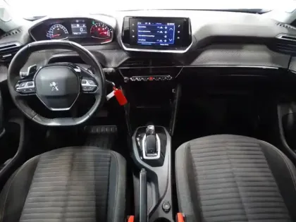 Photo 8 Peugeot 2008  1.2 PureTech 130ch S&S Active Pack EAT8