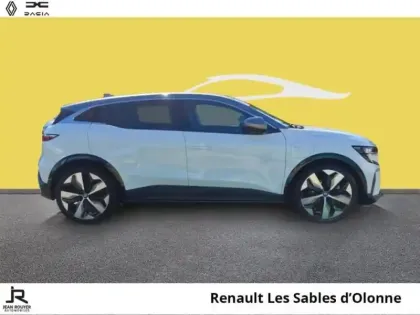 Photo 12 Renault Megane  E-Tech Electric EV60 220ch Techno super charge