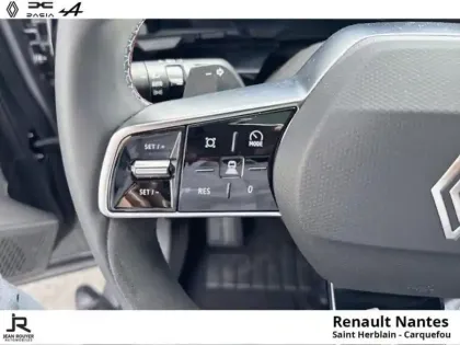 Photo 12 Renault Austral  1.2 E-Tech full hybrid 200ch Iconic esprit Alpine - Toutes Options
